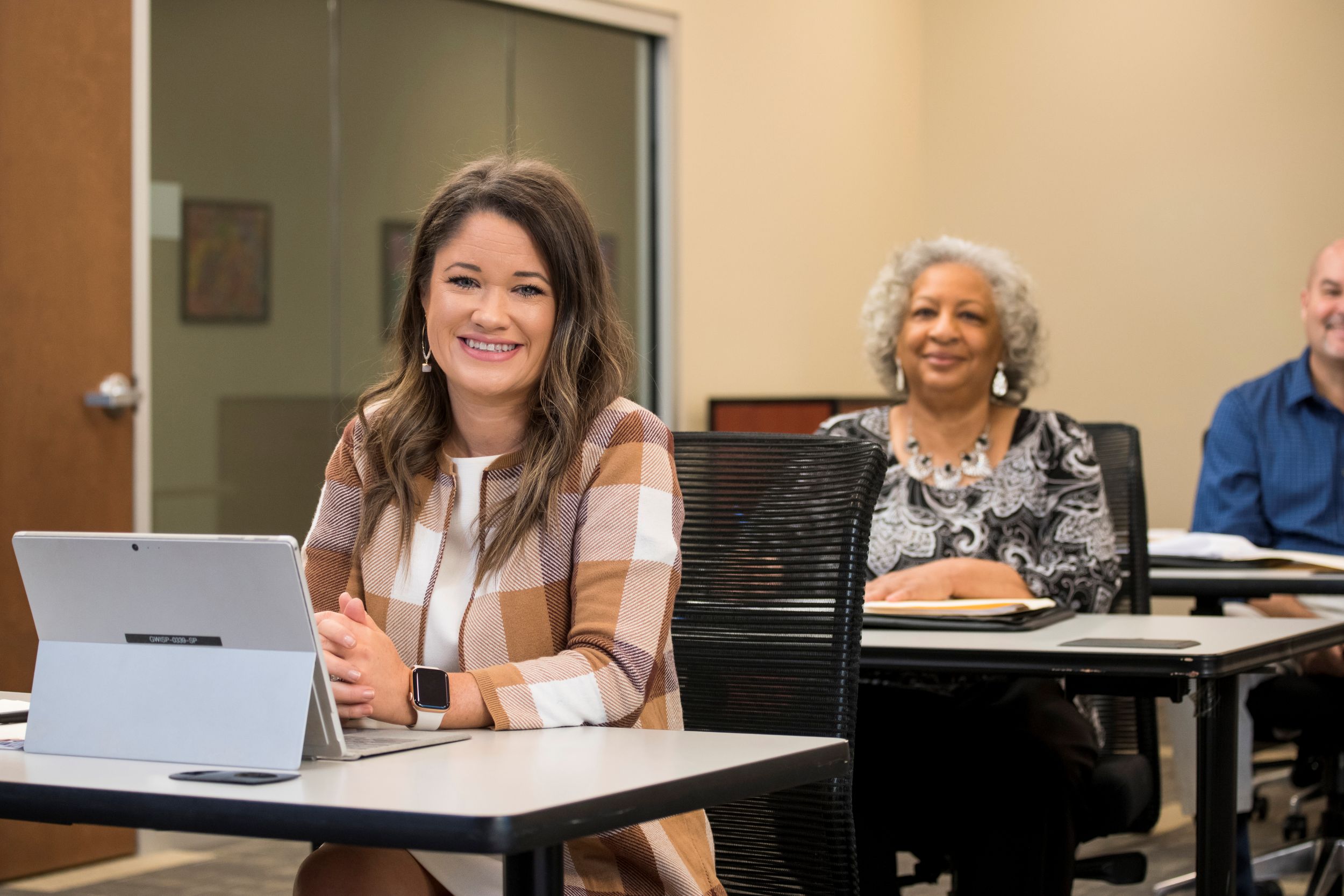 A job seeker working with an Evansville Goodwill employment specialist